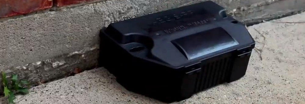 Bait station placement Bait station placement