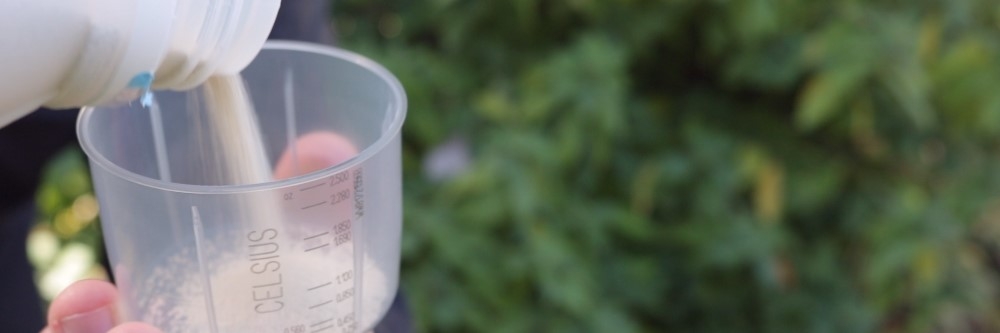 Adding Celsius WG in a measured cup