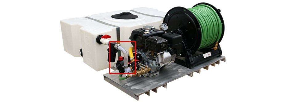 Where to find the suction hose on the rig